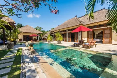 an image of a villa with a swimming pool at Luxury Villa AnTan Central Seminyak in Seminyak