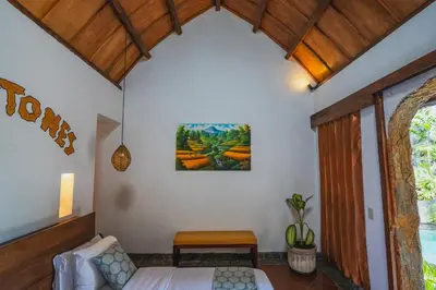 Gallery image of Tropical Villa Flintstones in Canggu