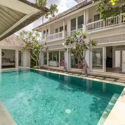Beachside Colonial Elegance: 4BR in Canggu