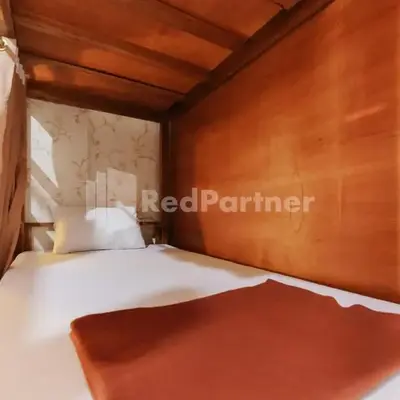 Shooting Star Hostel Kuta RedPartner - mixed dormitory