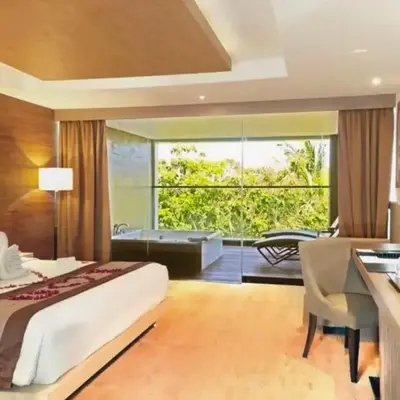 Viorel 1 BR Whirlpool Suite Room