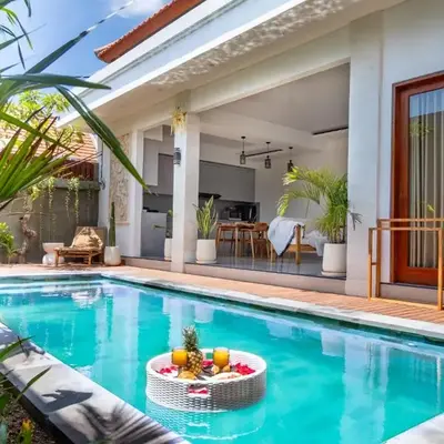 Sundaze 1 - Private Vila in Canggu with Huge Pool