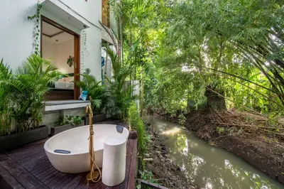 Gallery image of Magic River Villa Rice field view in Canggu