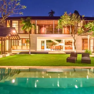 Neada 4 BR Grand Pool Villa JU68