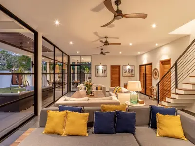 Gallery image of Stunning 5 BR Villa Berawa - 3 min to the beach in Canggu