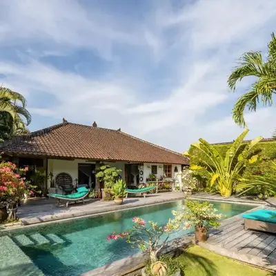 Villa Tago - 5 BR Villa in Umalas