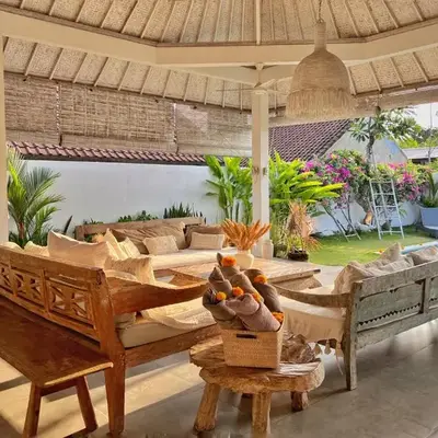 Villa Rocher - Modern 3 BR Villa Batu Belig 3 min beach