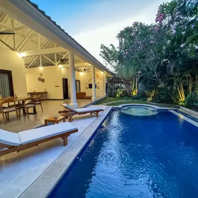 Uma dharma villas