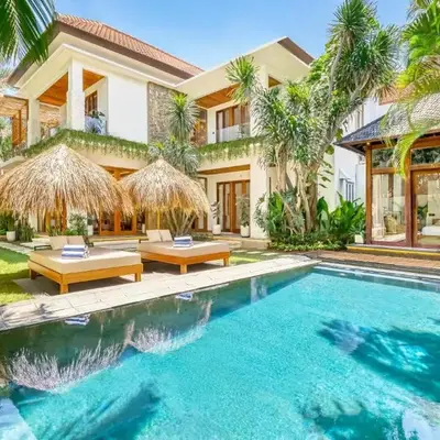 Villa Chicago Brand new 7 BDR private pool