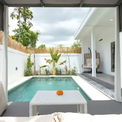 Vajrayana - 10 Min From The Beach