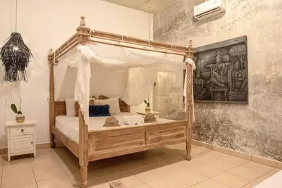 Gallery image of Seminyak Beach Seasalt Hibiscus Villa VH in Seminyak
