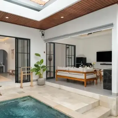 Private Pool Seminyak Central 2BR Villa