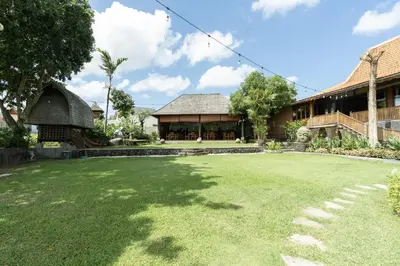 an empty yard in front of a building at Natajiwa Village close to Canggu and Seminyak in Seminyak