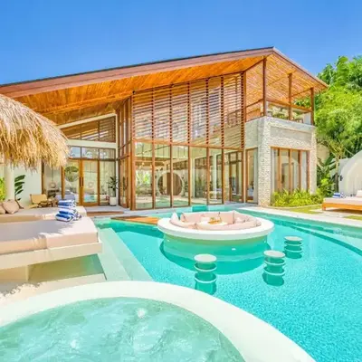 Villa Orlando - Brand New 9BR Jacuzzi Cinema