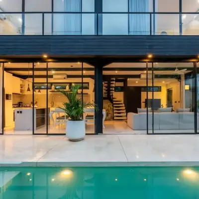 Villa Vantage 8