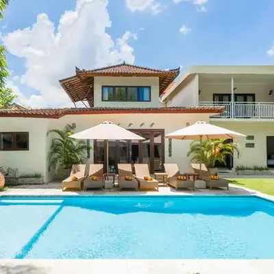 10 Bedroom Villa Vista Seminyak