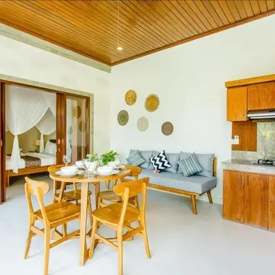 Dion Villas Berawa only 5 Minutes by scooter to Finns beach club