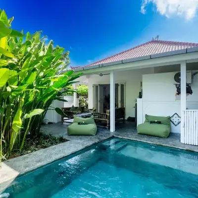 The White House Villa Taeyvela Seminyak