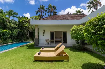 Gallery image of Cezanne Villa by Betterplace in Seminyak