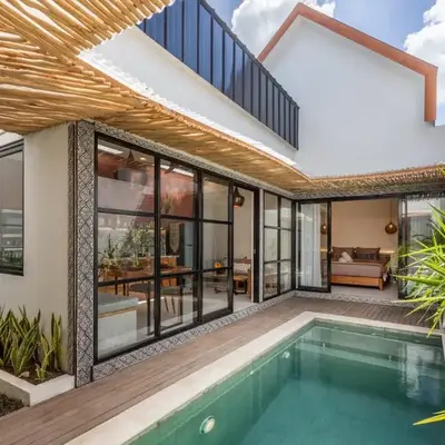 Modern and Petite 2bd Seminyak Villa Construction Near
