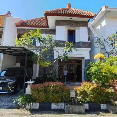Villa Mimi Mesari Kuta Bali