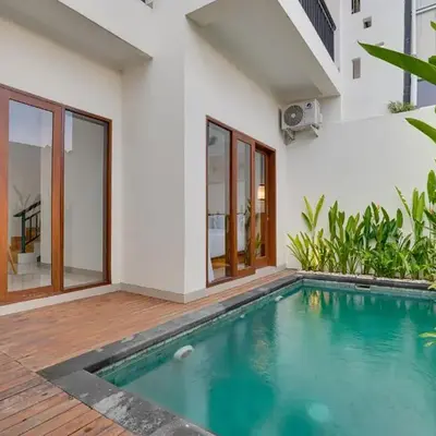 Stylish 3BR Villa Palm Haven 11 near Central Seminyak