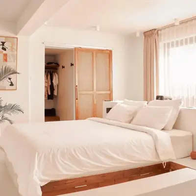 Gate 11 Apartments