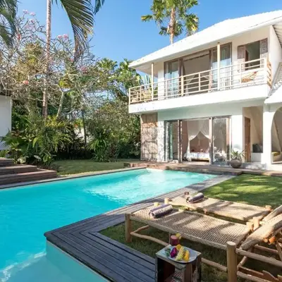 Villa Anicca - Family-Friendly 4BR Villa Umalas With Private Pool And Rooftop Lounge