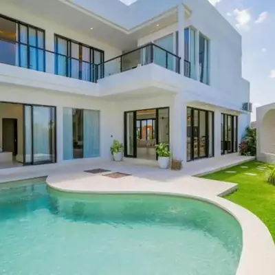 Sunset room in a shared 4 bedroom villa