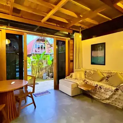 Makaha Bungalow