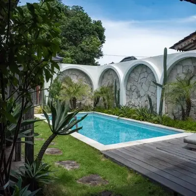 Tuluscoliving Villa Kuta 3