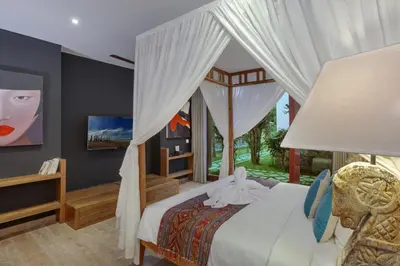 Gallery image of Villa Tangram, 6 Bedrooms private villa in Seminyak in Seminyak