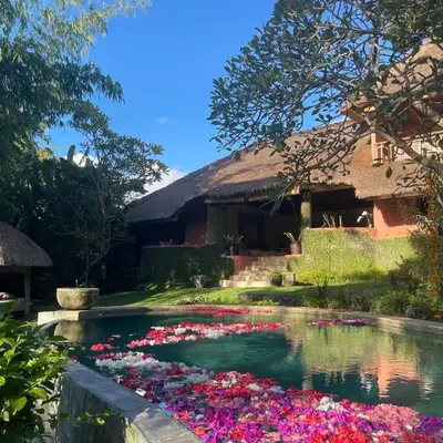 Villa Bella Bali - Authentic Balinese Luxury Villa with Tropical Elegance - Nanny and Cook