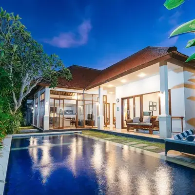 MAHAYANA VILLA - 7Min Beach Access - 10min to Canggu