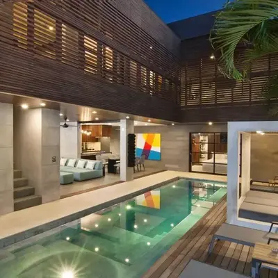 4BR Villa Jumat - Minggu Villas Seminyak