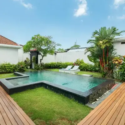 Modern 3 Bedrooms Villa Beach Walking Distance
